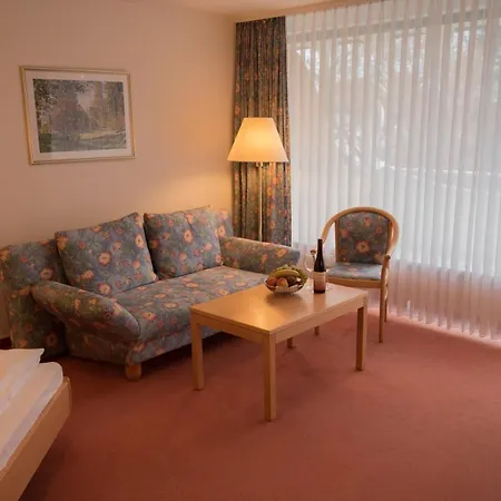 Winzergarten Hotel-restaurant 3*