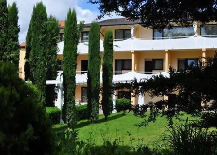 Отель Winzergarten Hotel-restaurant