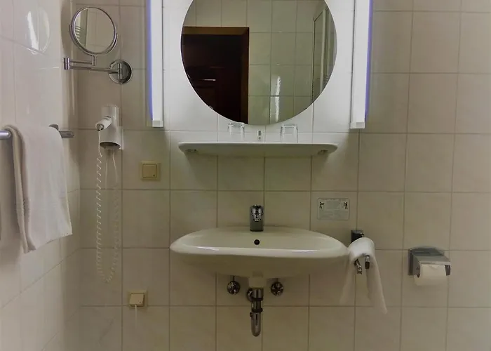 Winzergarten Hotel-restaurant Hotell Grosskarlbach