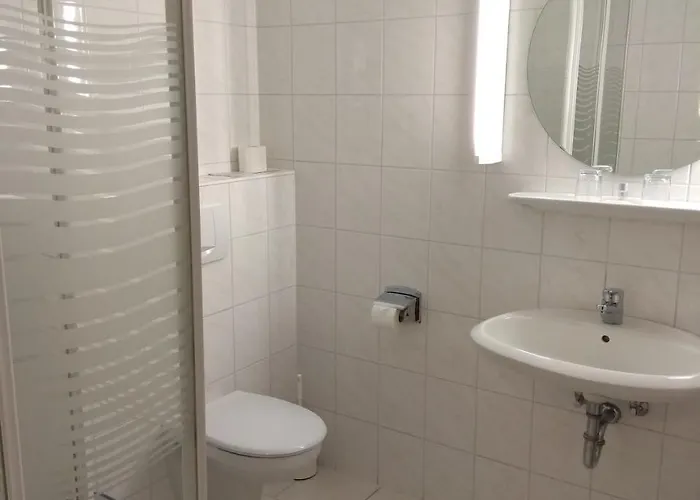 Отель Winzergarten Hotel-restaurant 3*